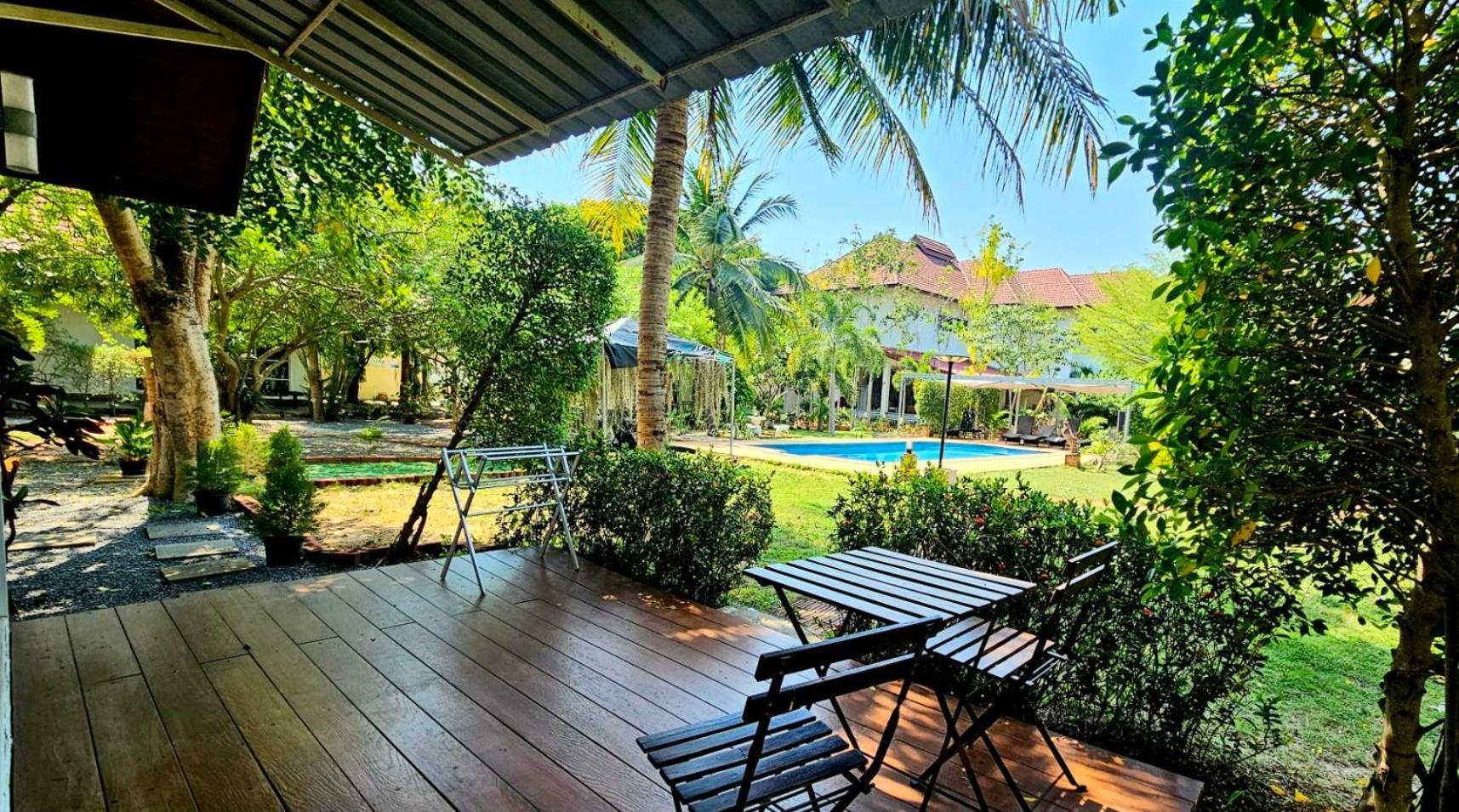 The Hillside Pranburi Resort Экстерьер фото