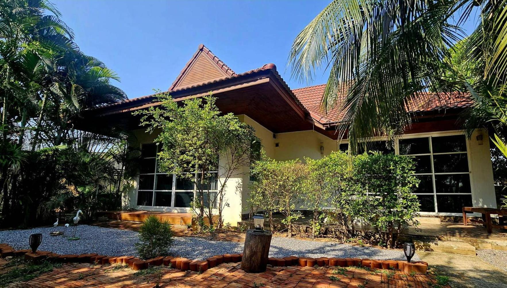 The Hillside Pranburi Resort Экстерьер фото