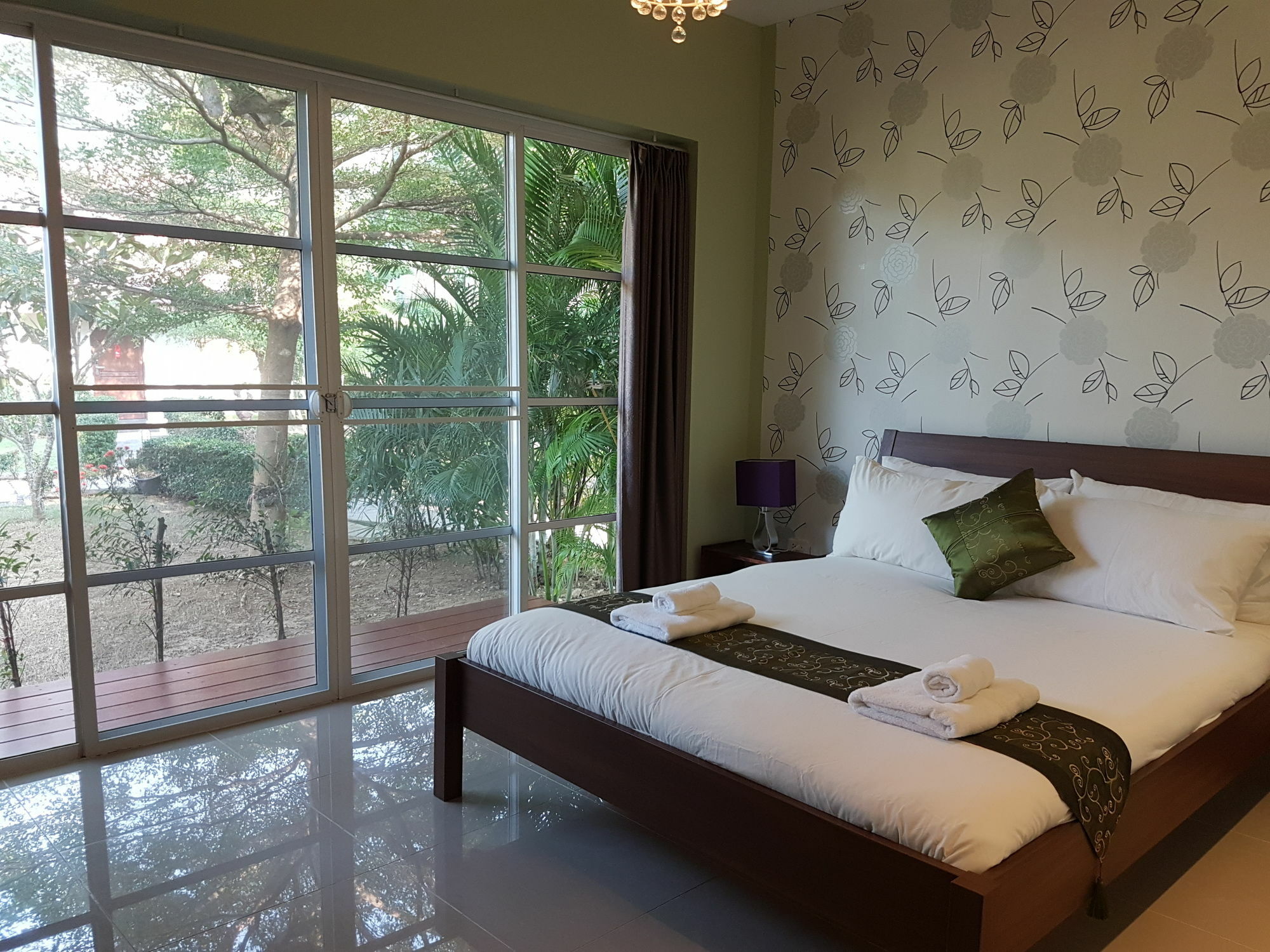 The Hillside Pranburi Resort Экстерьер фото
